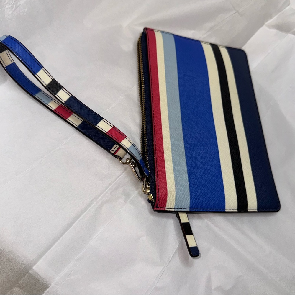 Kate Spade Laurel Way Tinie Wristlet Blue Stripe Zip Wallet Clutch - Picture 6 of 7